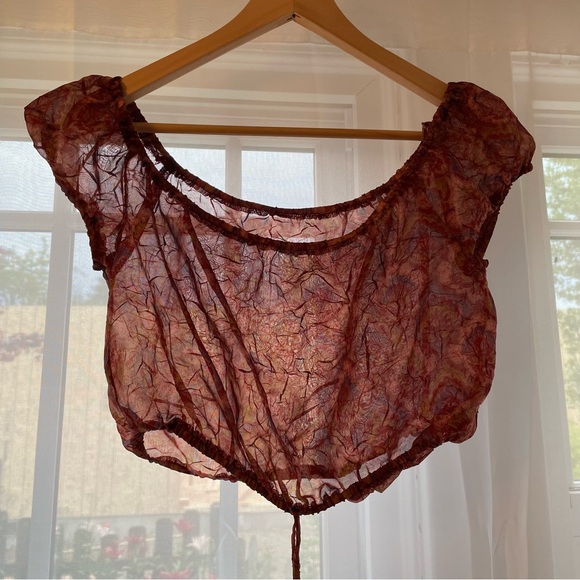 To the Max Sheer Boho Off-the-Shoulder Crop Top - Picture 3 of 6